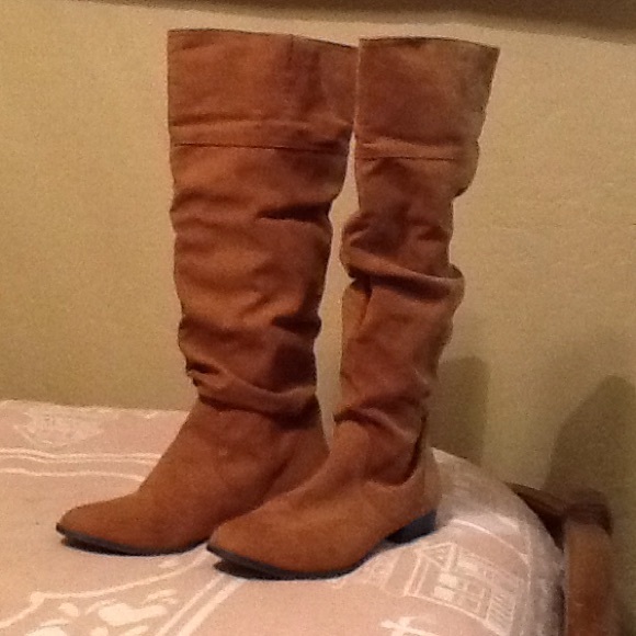 Brown boots