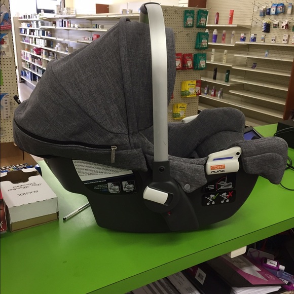 Stokke car seat with base