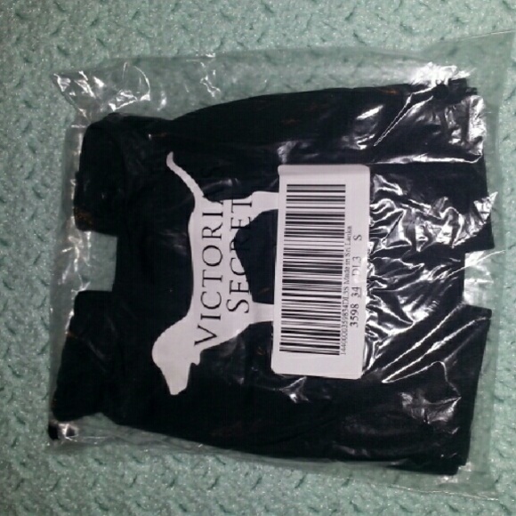 VS PINK Ultimate Racerback Sport Bra - Picture 3 of 3