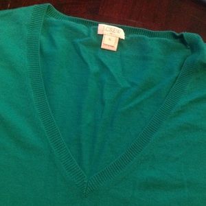 Emerald jewel green v-neck sweater