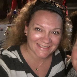 Meet your Posher, Robbi