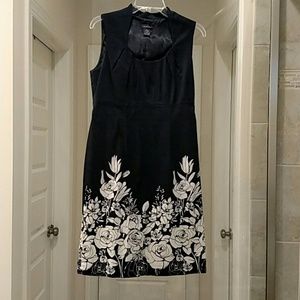 Women's dress
