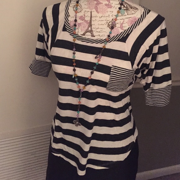 1/2 sleeve charcoal gray t-shirt