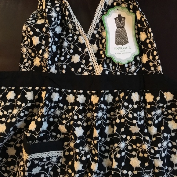 Apron by Envogue