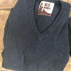 Men's blue sweater