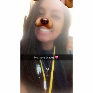 Meet your Posher, Isabel