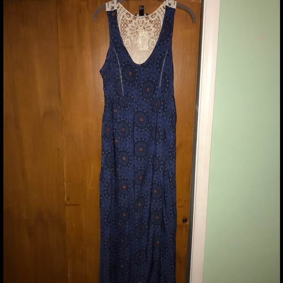 🆕 Forever 21 Blue Maxi Dress 👗