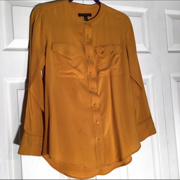 Banana Republic Tops - Round neck long sleeve button down Banana Republic Tops - Round neck long sleeve button down