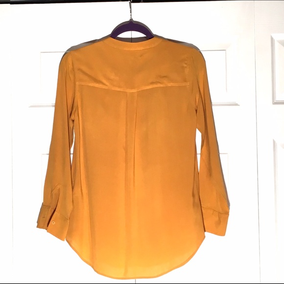 Banana Republic Tops - Round neck long sleeve button down Banana Republic Tops - Round neck long sleeve button down