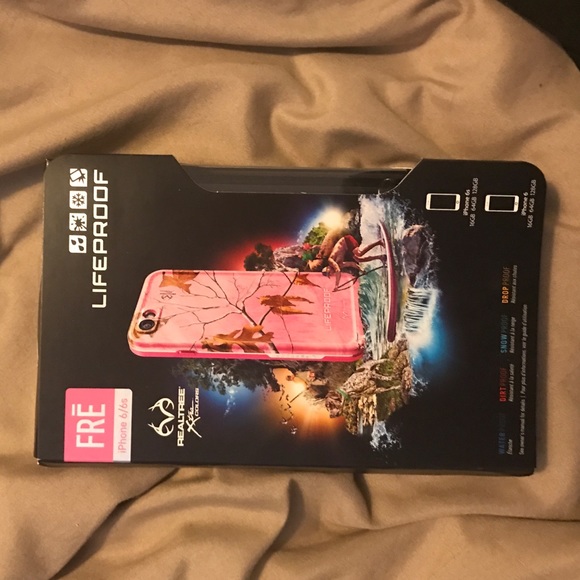 Pink Camo life proof case for iPhone 6/6s