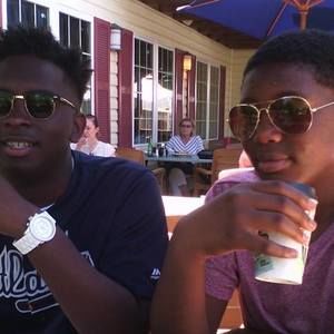 Meet your Posher, Robert