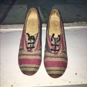 Boutique 9 Oxford heels (size 8)
