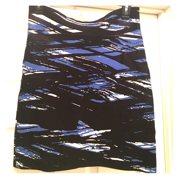 BCBGMAXAZRIA Pencil Skirt (Blue/Black/White)