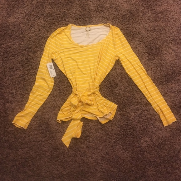 Scoop neck belt tunic