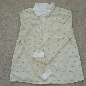Cute shirt xs