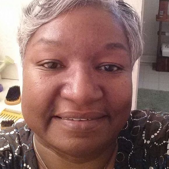 Meet your Posher, Sarah - Picture 1 of 1