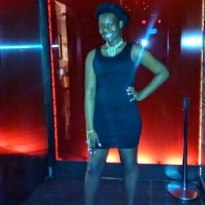 Meet your Posher, Letitia