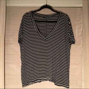 Brandy Melville oversized tee