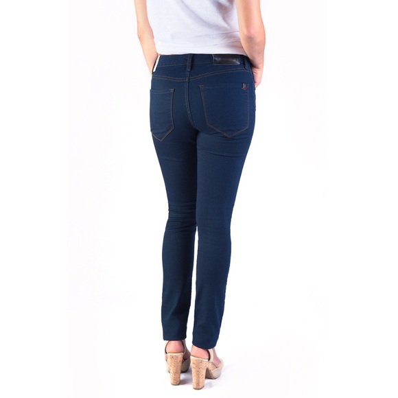 Joe's Jeans Jeans - NEW Skinny Classic Blue Jeans Joe's Jeans Jeans - NEW Skinny Classic Blue Jeans