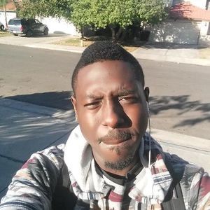 Meet your Posher, Dominic