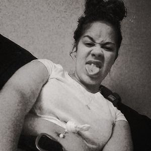 Meet your Posher, Jessenia