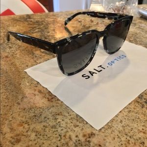 🥂SALE🥂 Salt optics sunglasses polarized