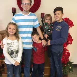 Meet your Posher, Joni