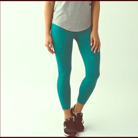 Nwot Lulu zone in tights/leggings final low price