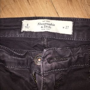 Abercrombie & Fitch grey skinny jeans