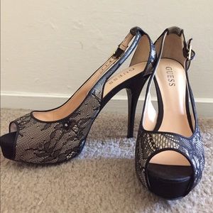 Sexy Guess Black and Tan lace peep-toe slingbacks