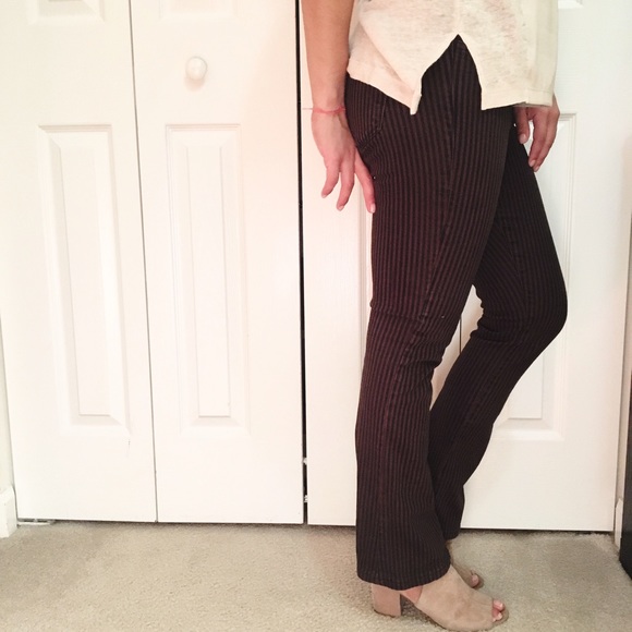 !iT Collective Denim - NEW Brown & Black Jeans !iT Collective Denim - NEW Brown & Black Jeans