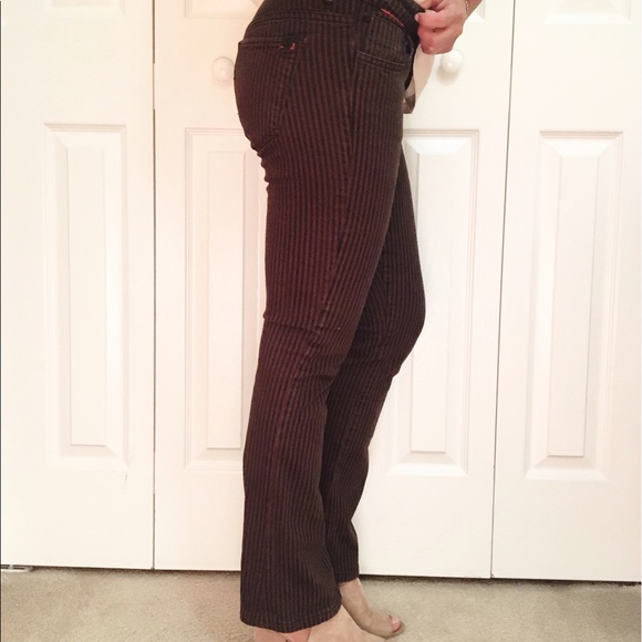 !iT Collective Jeans - NEW Brown & Black Jeans !iT Collective Jeans - NEW Brown & Black Jeans