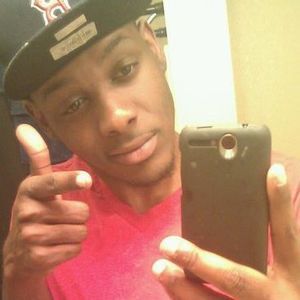 Meet your Posher, Devin