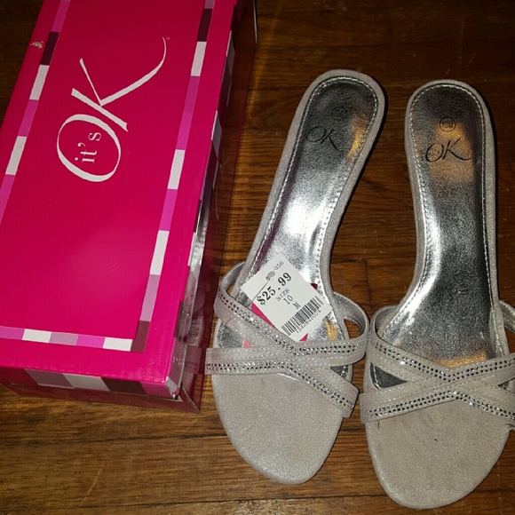 Women's shoes