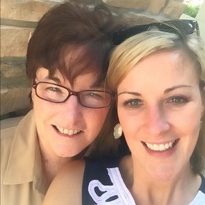 Meet your Posher, Linda