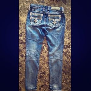 Rock Revival, Phyllis easy skinny 26R mid rise$169