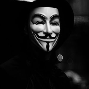 Meet your Posher, Julio