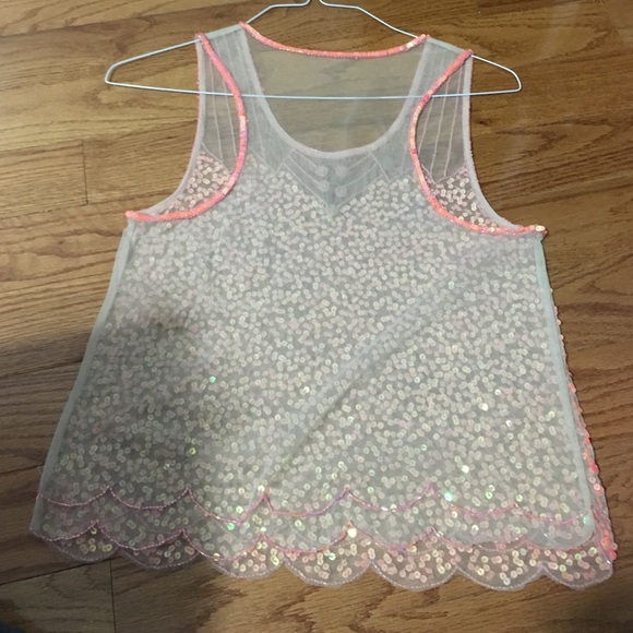 Peachy/orange sequins tank top. - Picture 2 of 4