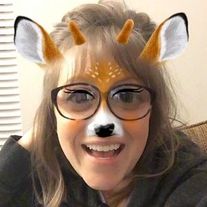 Meet your Posher, Adriane