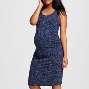 Charcoal gray/black Liz Lange maternity dress.