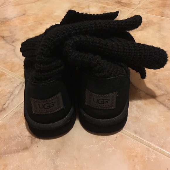 Black Cardy Knit Ugg Boots