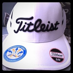Titleist hat