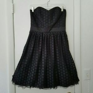 DONATED!! White House Black Market Strapless