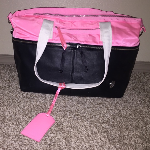 Lululemon Take Me With You Tote Gym Bag