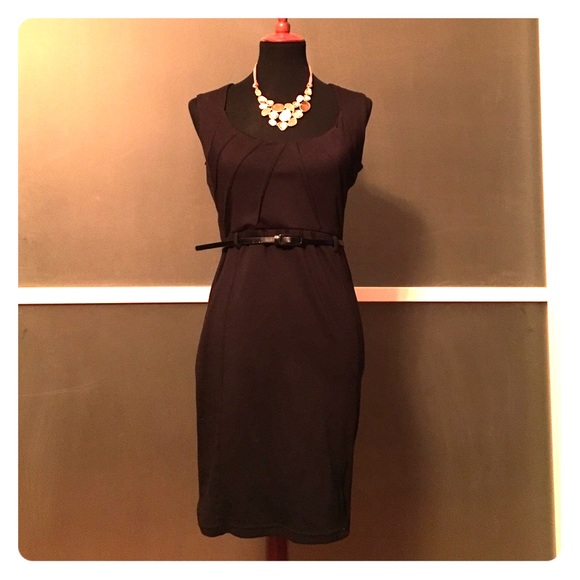 Sexy LBD with belt and open back