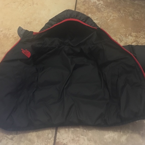 The North face jacket for kids - Picture 3 of 3