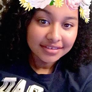 Meet your Posher, Karla