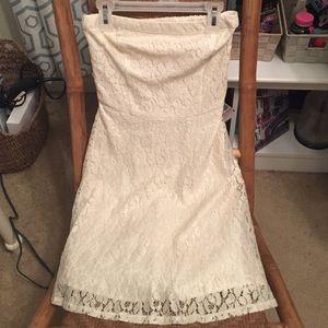 Size small hollister strapless lace dress