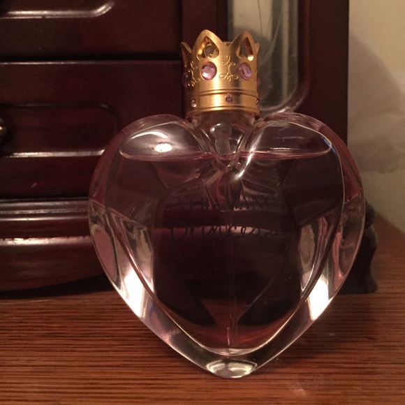 1 fl oz Vera Wang Princess Perfume!!