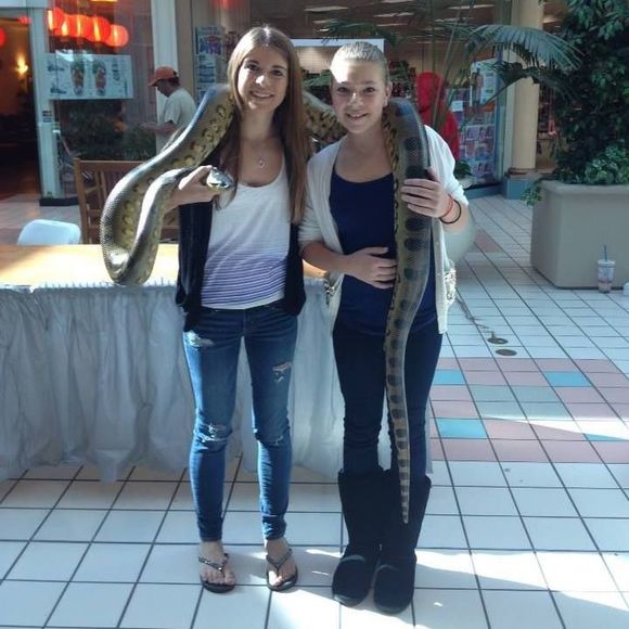 Meet your Posher, Ashley - Picture 1 of 1